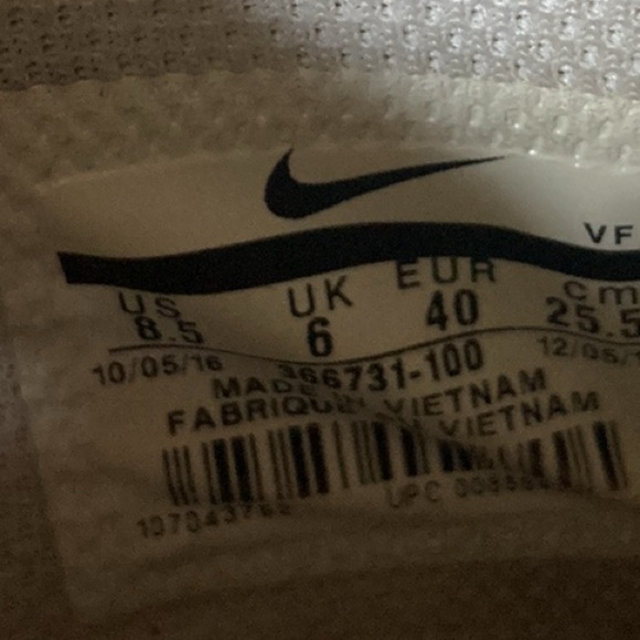 Nike Air customized butterflies high top sneakers size 8.5 ladies - Picture 12 of 12